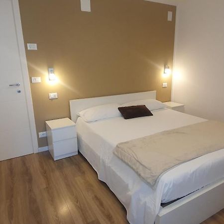 Altebas Bed & Breakfast Nogaredo di Prato Екстериор снимка
